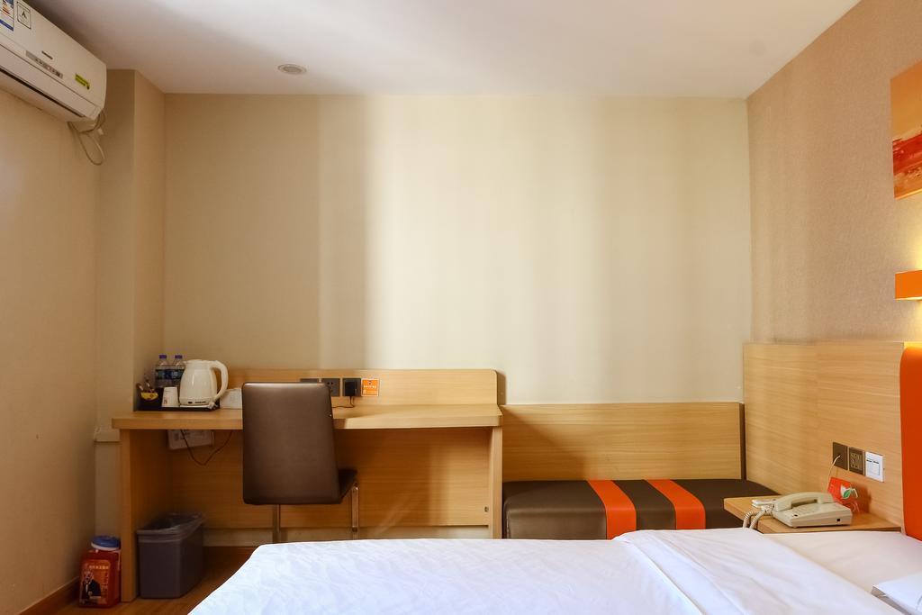 Готель 7Days Premium Guangzhou Tianhe Shipaiqiao Екстер'єр фото